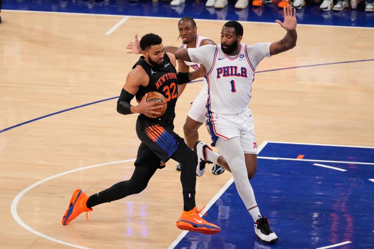 Karl-Anthony Towns and Jalen Brunson during the Knicks playoff run