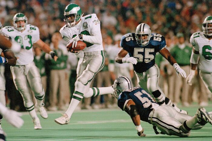Historic Dallas Cowboys and New York Giants rivalry highlights collage in NFL NFC East matchup