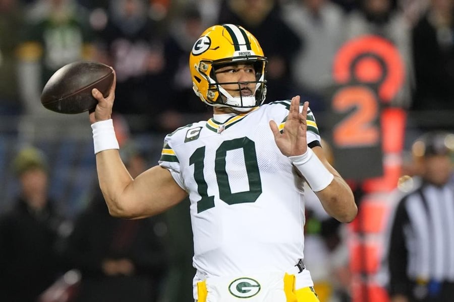 Jordan Love reacts during a Green Bay Packers NFL game