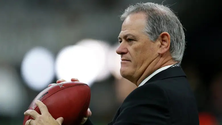 Mickey Loomis Addresses Saints Roster Questions Mickey Loomis discusses roster decisions and veteran futures with the Saints