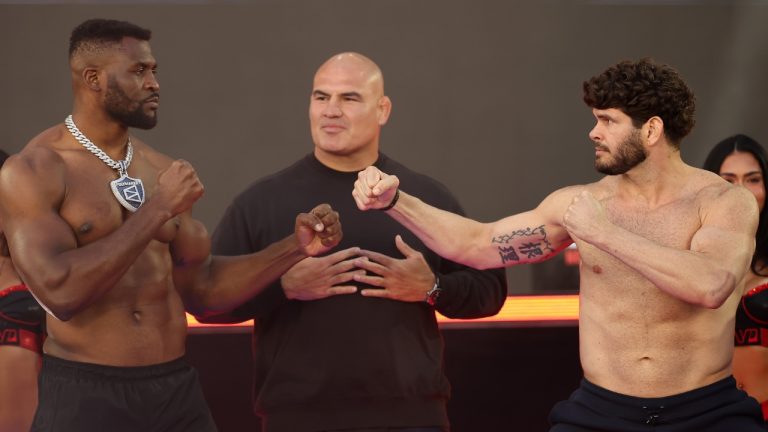 Francis Ngannou lands knockout punch against Philipe Lins during MVP MMA 1