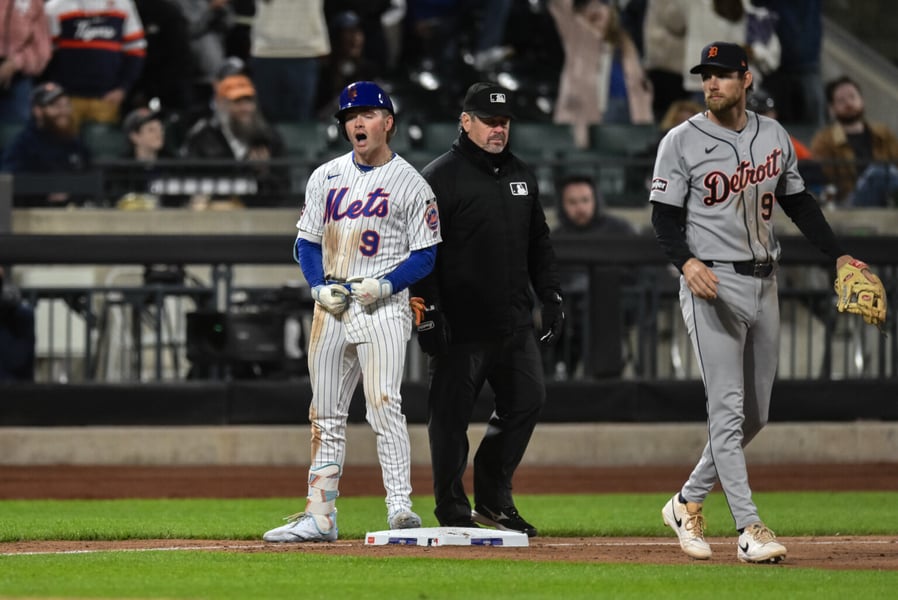 Ewing Delivers Breakthrough Moment for Mets A.J. Ewing hits an RBI triple during his MLB debut against the Tigers