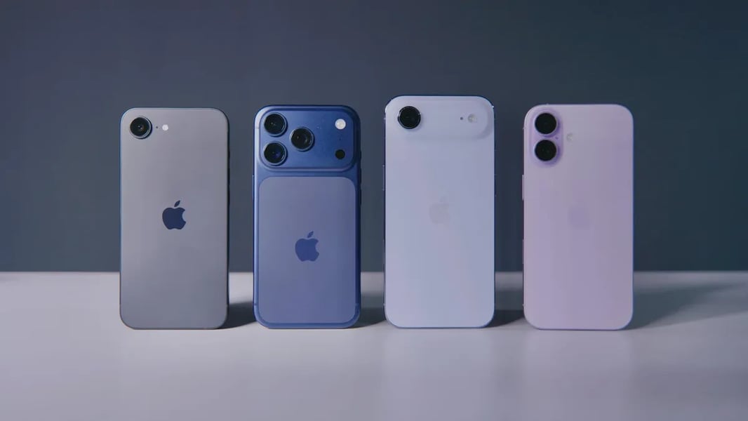 Dynamic Island Size Comparison iPhone 18 Pro vs iPhone 17 Pro Dynamic Island size comparison