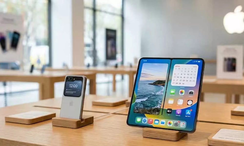 Apple iPhone Fold Ultra book-style design with hinge and flexible display concept leak
