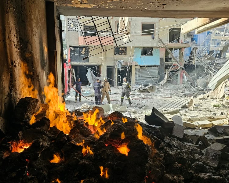 Smoke rises after Israeli airstrikes hit southern Lebanon amid escalating ceasefire violations and Hezbollah tensions