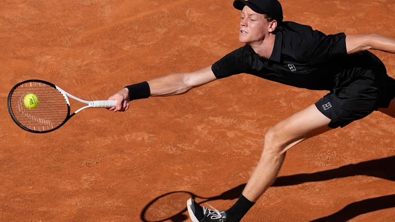 Jannik Sinner celebrates victory over Andrea Pellegrino at Italian Open 2026 in Rome after matching Novak Djokovic’s Masters record