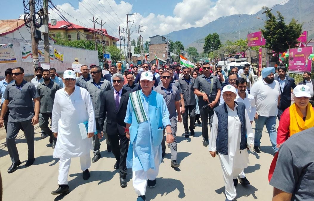 Lieutenant Governor Manoj Sinha leads the 100-Day Nasha Mukt JK Abhiyan anti-drug padyatra in Bandipora