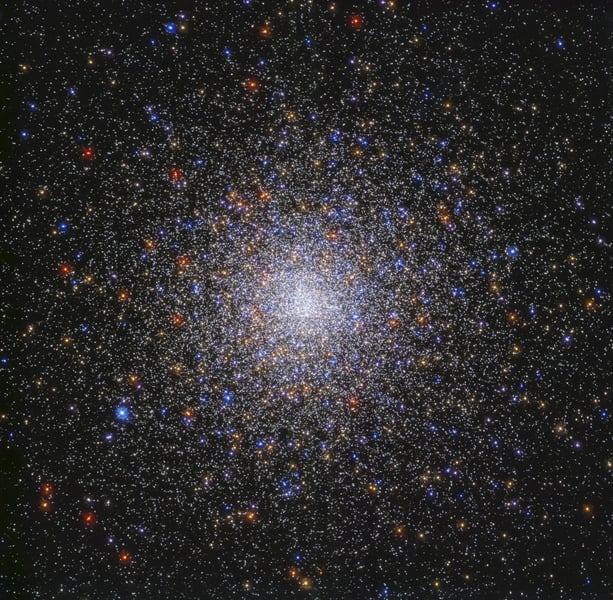 Milky Way Galaxy Star Count: NASA Estimates 100–400 Billion Stars The Milky Way galaxy containing an estimated 100 to 400 billion stars photographed from Earth