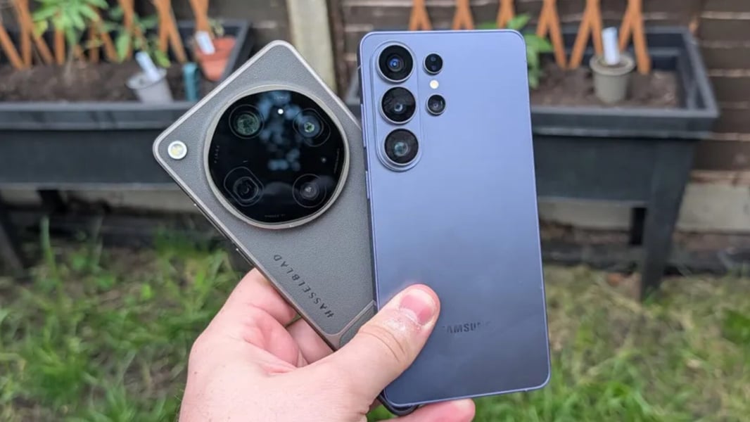OPPO Find X9 Ultra and Samsung Galaxy S26 Ultra camera comparison in 2026 flagship smartphone battle