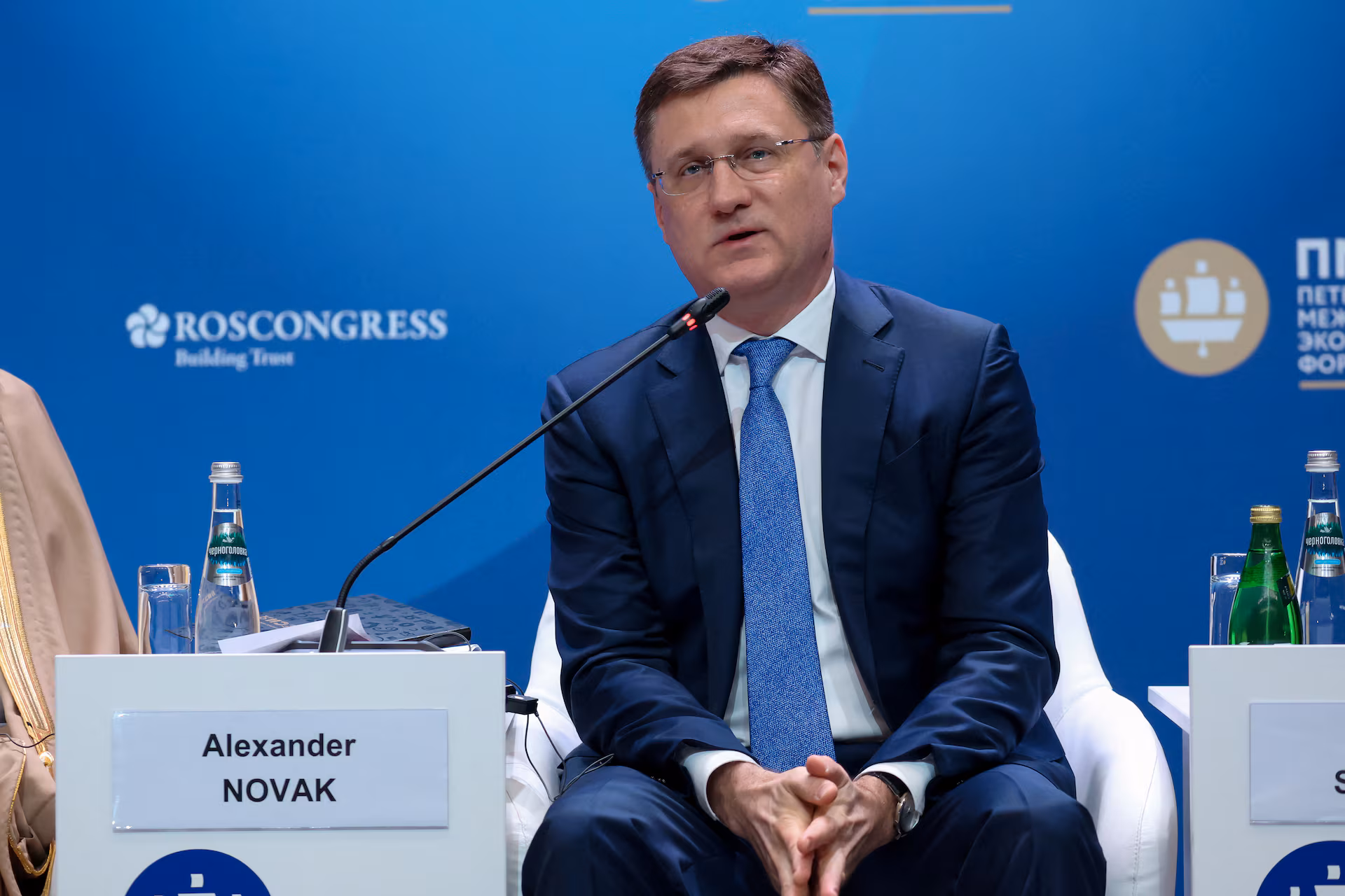 Russian Deputy Prime Minister Alexander Novak warns of falling oil prices amid Middle East conflict and global economic slowdown