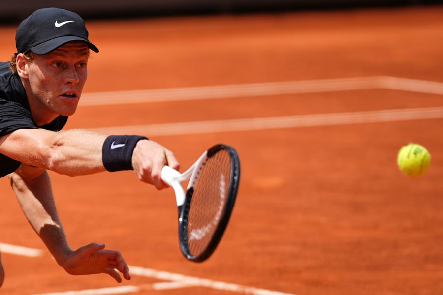 Sinner clay court dominance 2026 Jannik Sinner celebrating victory during 2026 clay season in Rome
