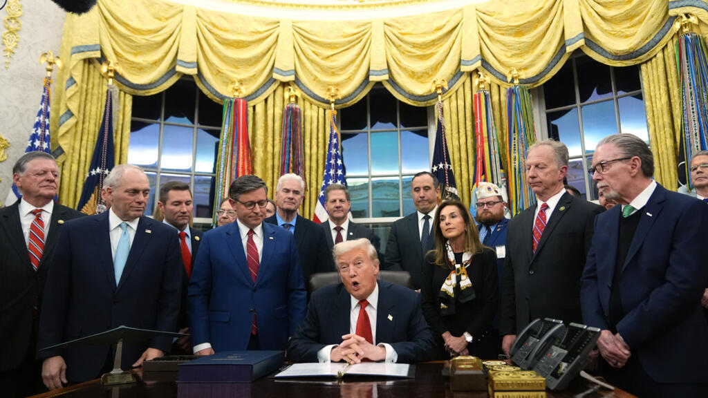 Donald Trump facing growing ethics scandals and legal scrutiny during his presidency