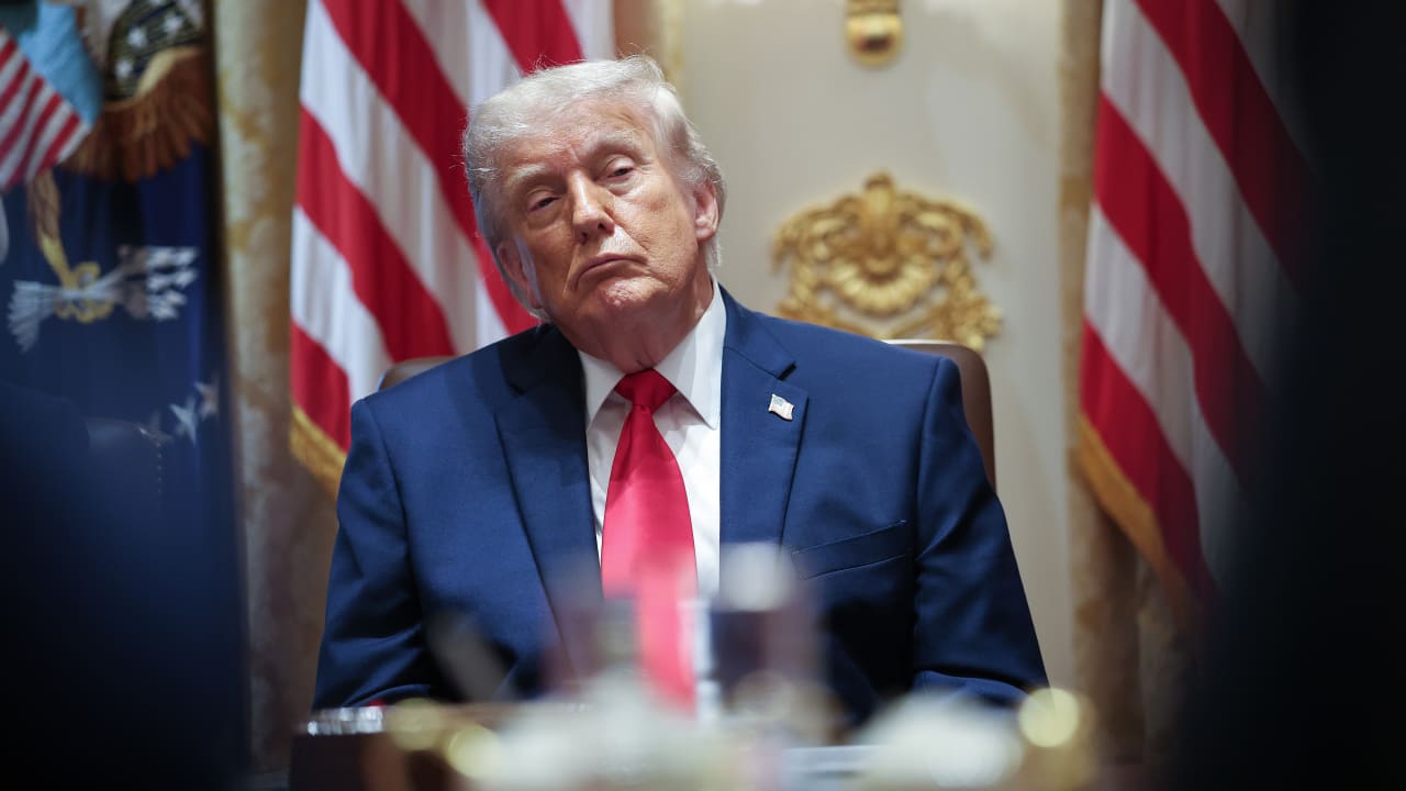 US President Donald Trump in Situation Room discussing Iran naval blockade deal May 2026