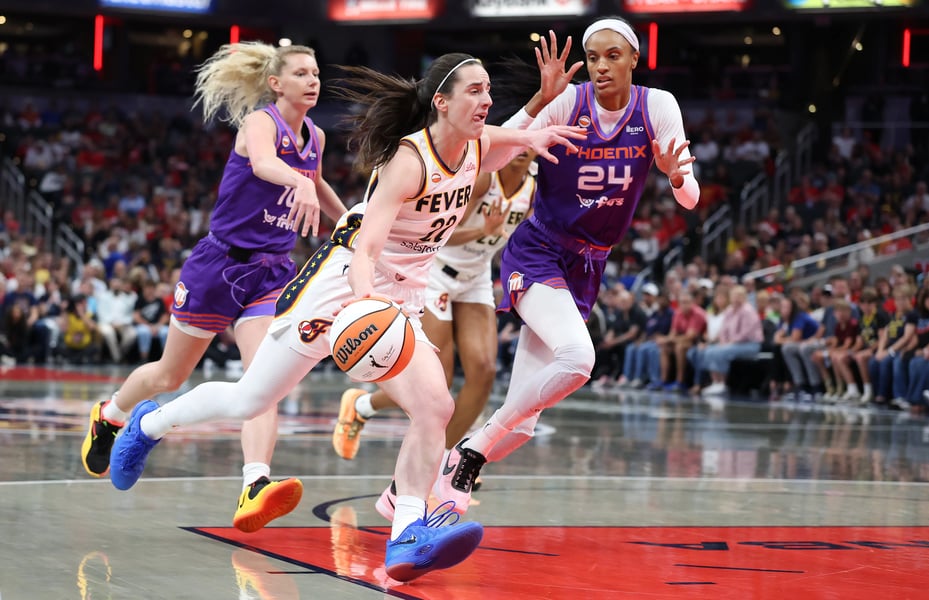 Caitlin Clark Indiana Fever WNBA 2026 after Alyssa Thomas throat foul Phoenix Mercury