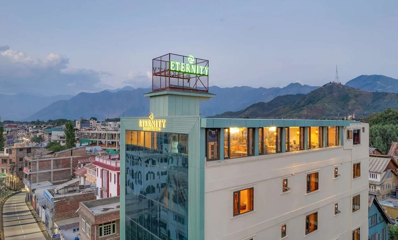 Hotel Eternity by Greenscape: Srinagar Best Hotel to Stay for Luxury, Hospitality and Exceptional Dining