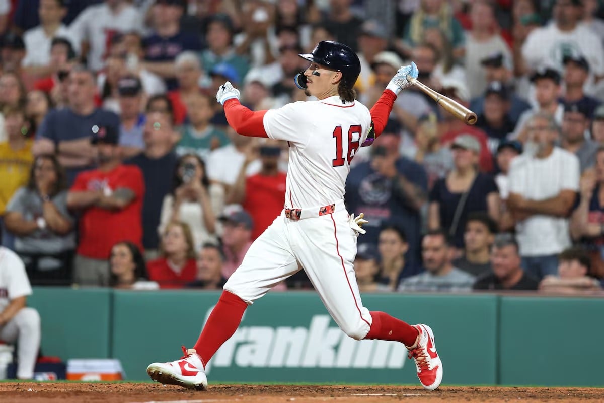 Jarren Duran celebrates his walk-off RBI single in the 10th inning to complete Boston's sweep of the Yankees