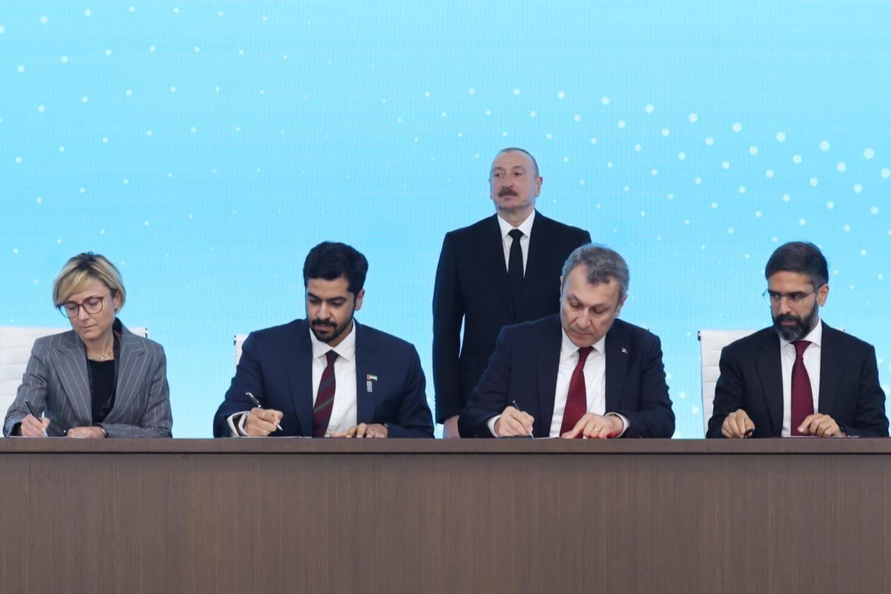 Azerbaijani President Ilham Aliyev with SOCAR BOTAS TotalEnergies at Absheron gas deal signing Baku Energy Week 2026
