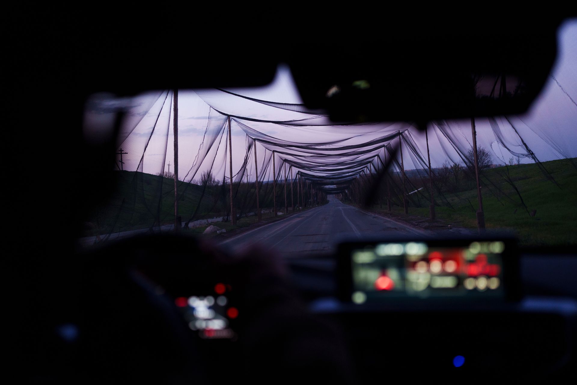 Road between Druzhkivka and Kostiantynivka under anti-drone netting in Donetsk Oblast as Russia's Yug battlegroup seizes Khimik DPR June 2026
