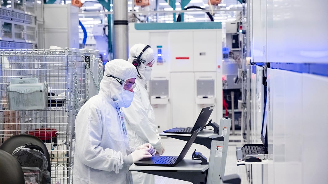 Intel Foundry Expansion Intel Foundry semiconductor manufacturing facility and advanced process technology