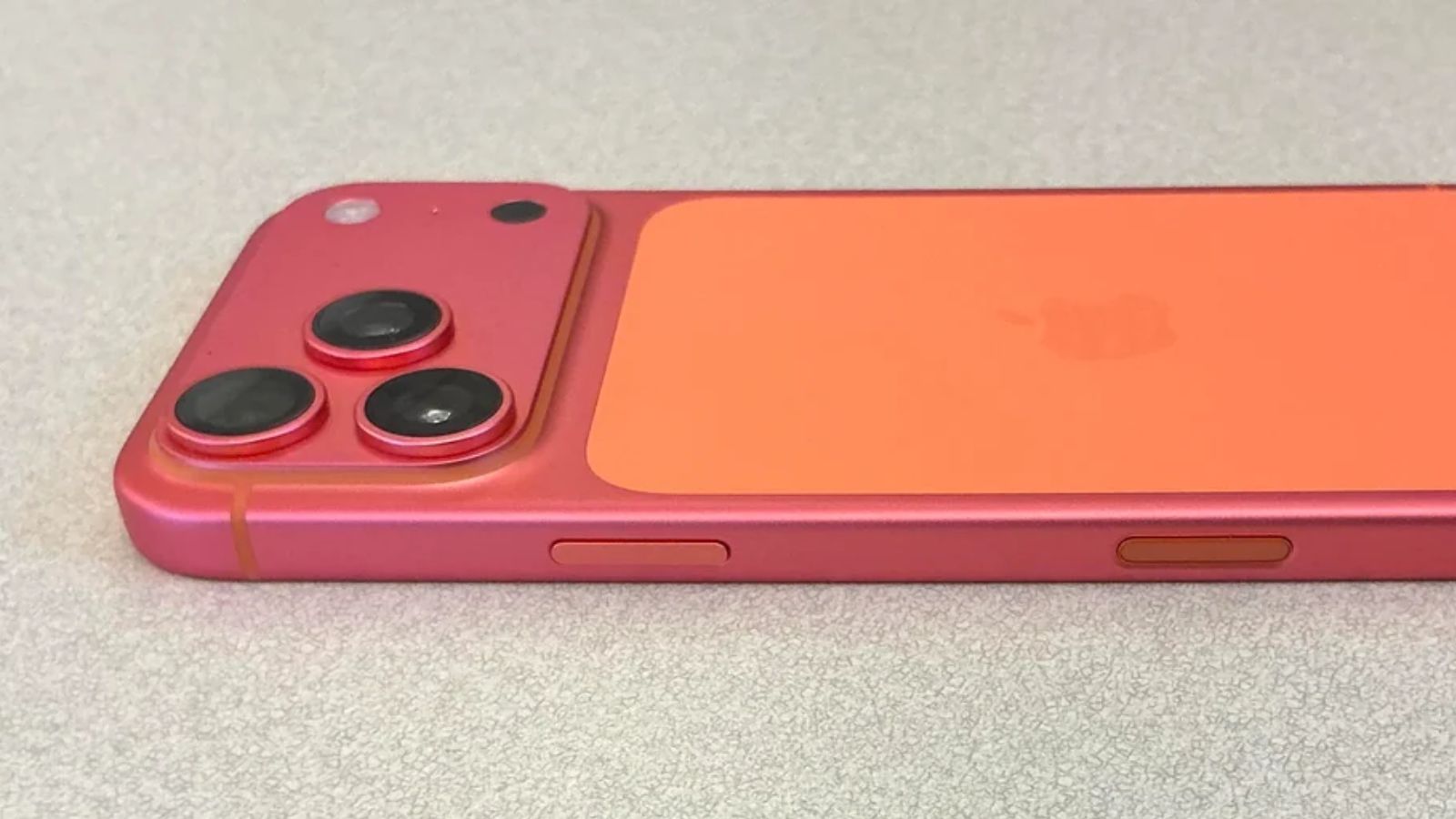 iPhone 17 Pro Cosmic Orange turning pink due to anodized aluminum discoloration issue