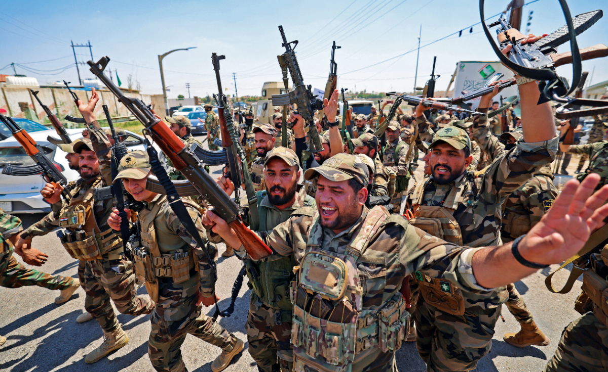 Iraqi Popular Mobilization Forces fighters