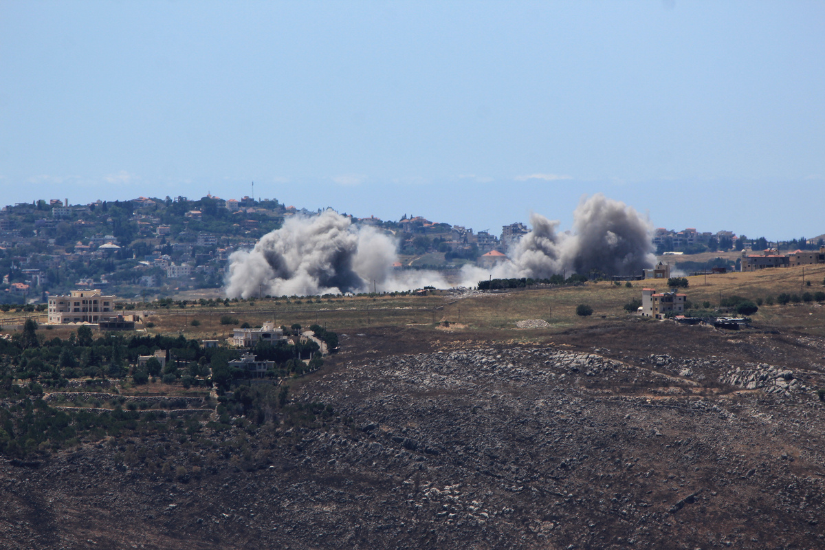 Smoke rises following Israeli airstrikes on the Nabatieh and Sidon regions of southern Lebanon, June 6, 2026