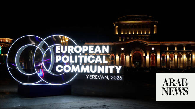 Emmanuel Macron and Nikol Pashinyan walk in Yerevan on the eve of the European Political Community summit May 2026