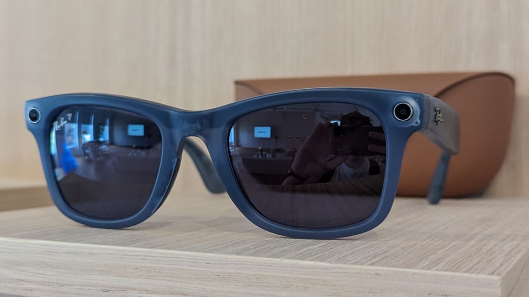 Meta Ray-Ban Display smart glasses with AI heads-up display tested in Paris by BBC Travel