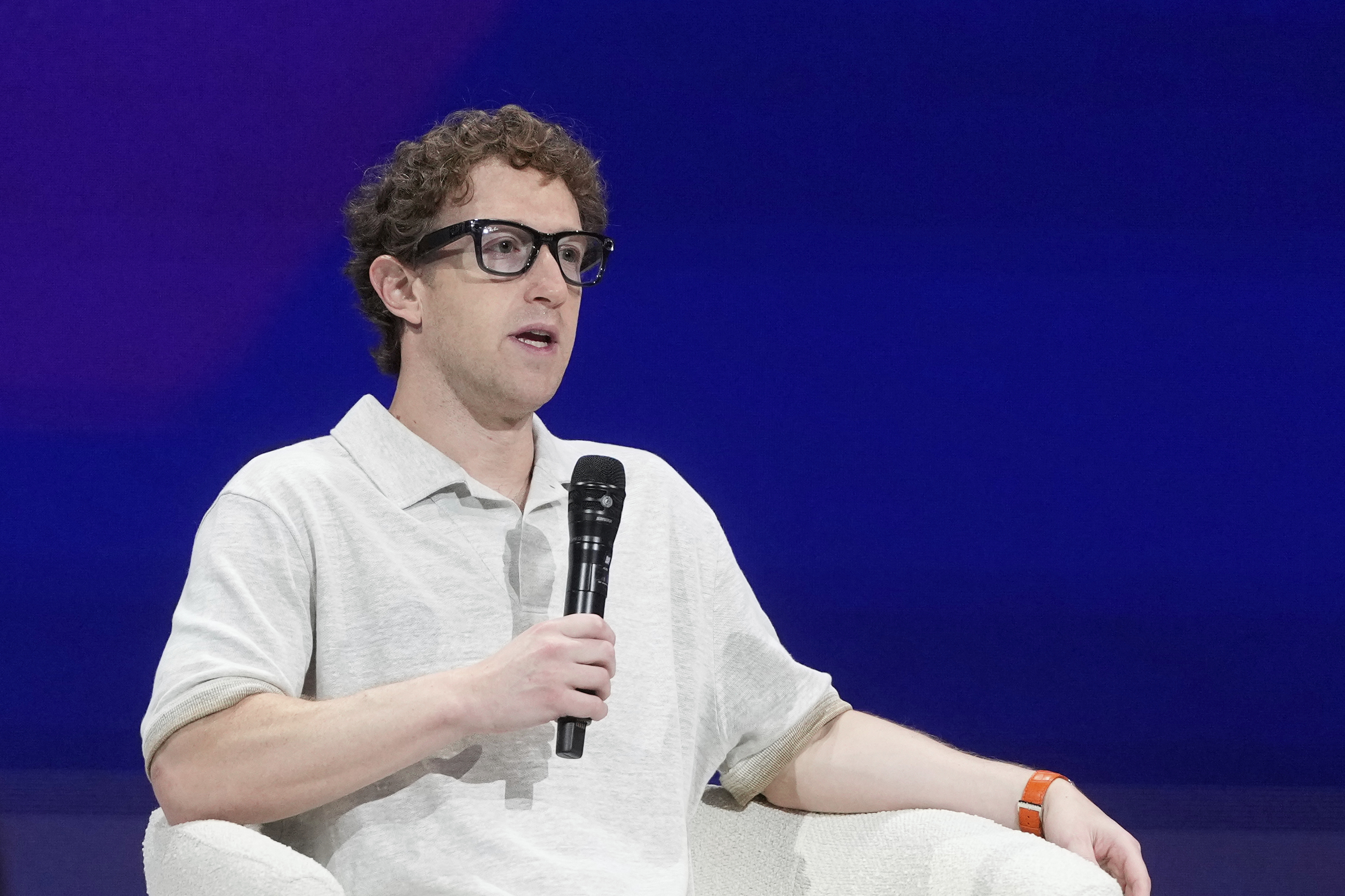 Meta shareholders and Mark Zuckerberg amid ongoing privacy accountability lawsuits