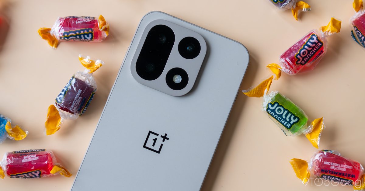 OnePlus 15 smartphone, the only device in the OnePlus lineup confirmed for AirDrop Quick Share compatibility