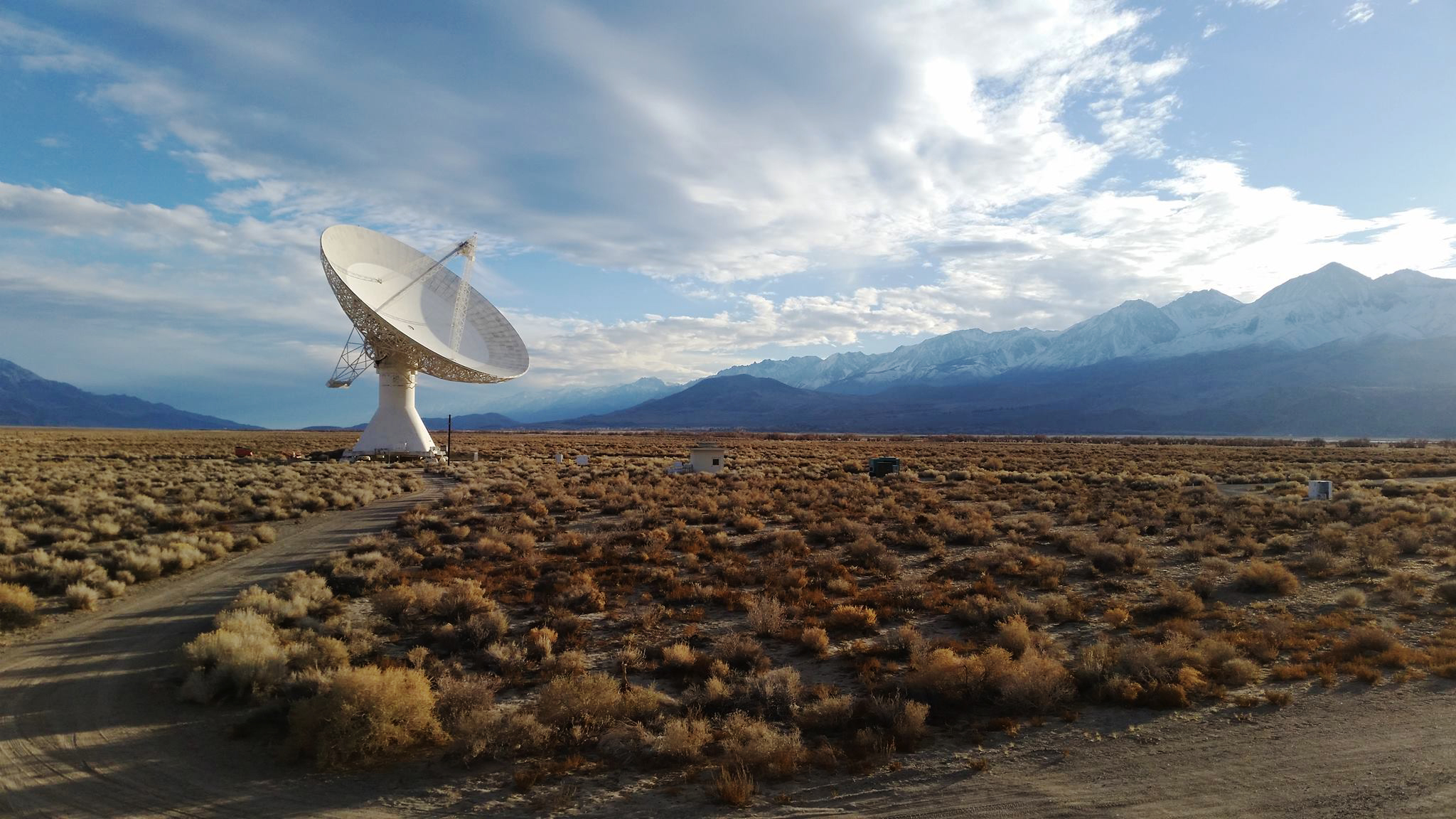The 40-meter radio telescope at Caltech's Owens Valley Radio Observatory