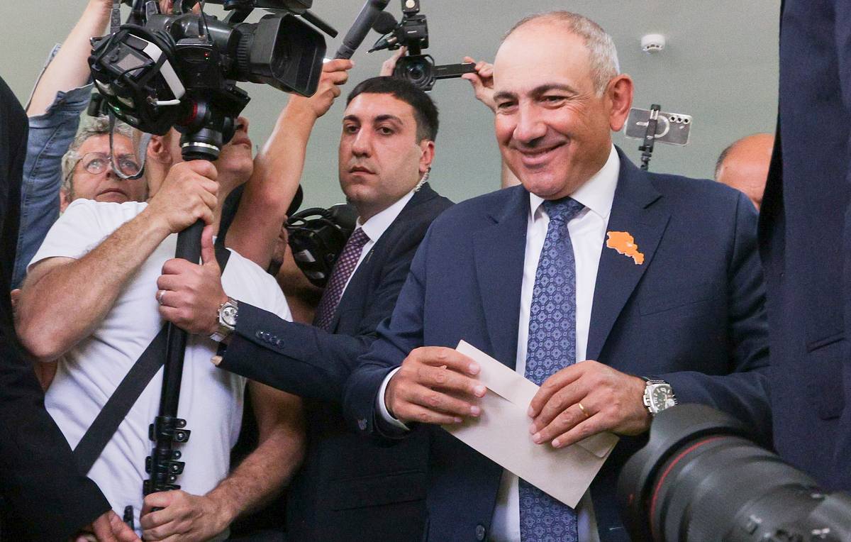 Armenian Prime Minister Nikol Pashinyan declares victory in the June 7 2026 parliamentary election