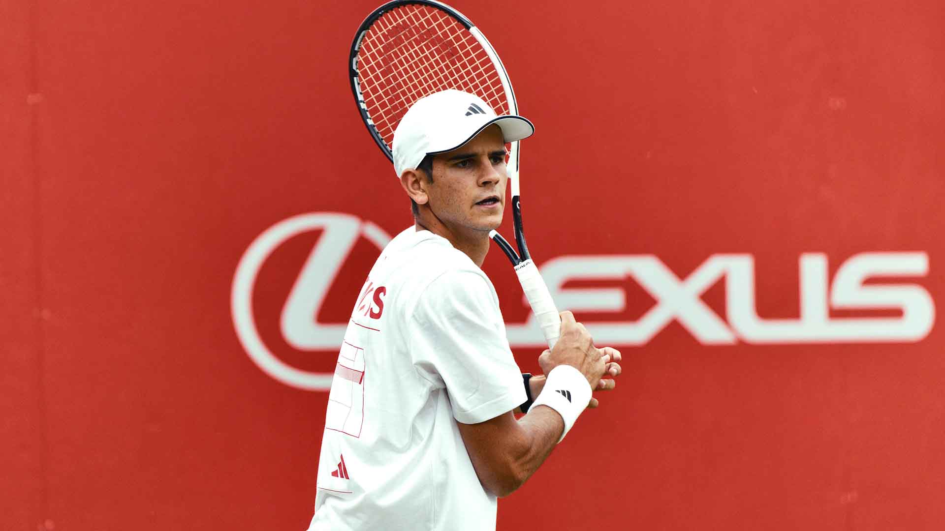 Rafael Jodar practices at Queen's Club ahead of his ATP grass-court debut at the HSBC Championships 2026