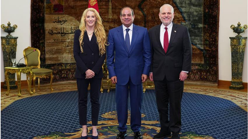 President Abdel Fattah el-Sisi meets Conference of Presidents delegation alongside GIS chief Hassan Rashad in Cairo