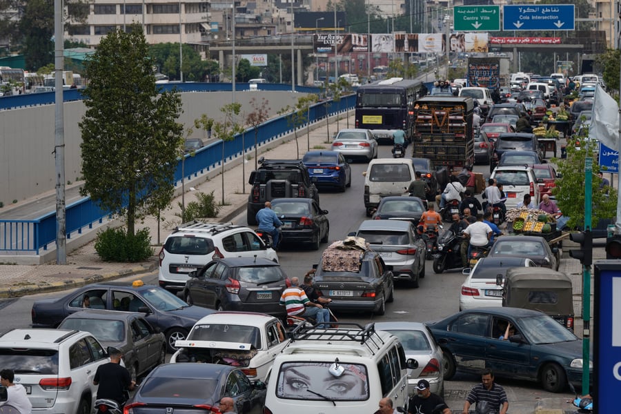 Lebanese residents flee south Beirut on June 1, 2026 as Israel orders strikes on Dahiyeh amid UN calls for diplomatic push