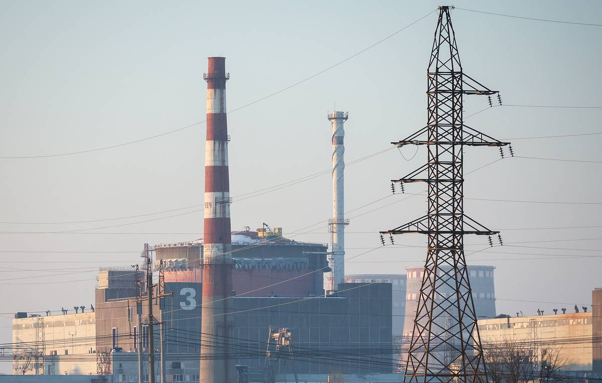 View near the Zaporozhye Nuclear Power Plant during a localized ceasefire for power line repairs