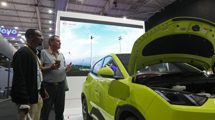 Chinese electric vehicles on an assembly line. EY-Parthenon estimates $23.6 trillion to reduce US-Europe dependence on Chinese supply chains.