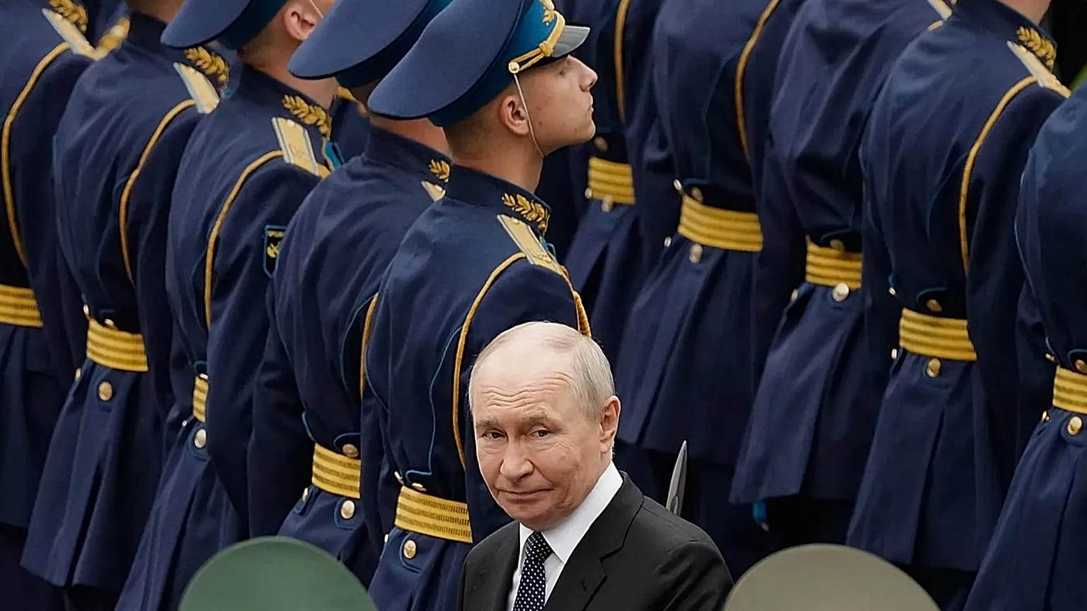EU foreign ministers meeting to discuss 21st sanctions package including visa ban on Russian combatants