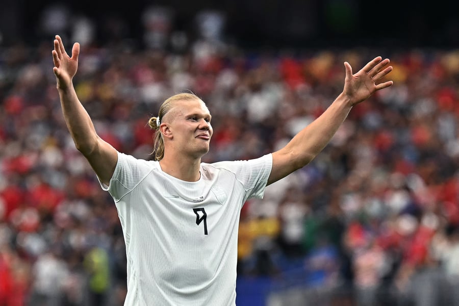 Erling Haaland celebrates his 86th-minute winning goal for Norway against Ivory Coast at the 2026 FIFA World Cup
