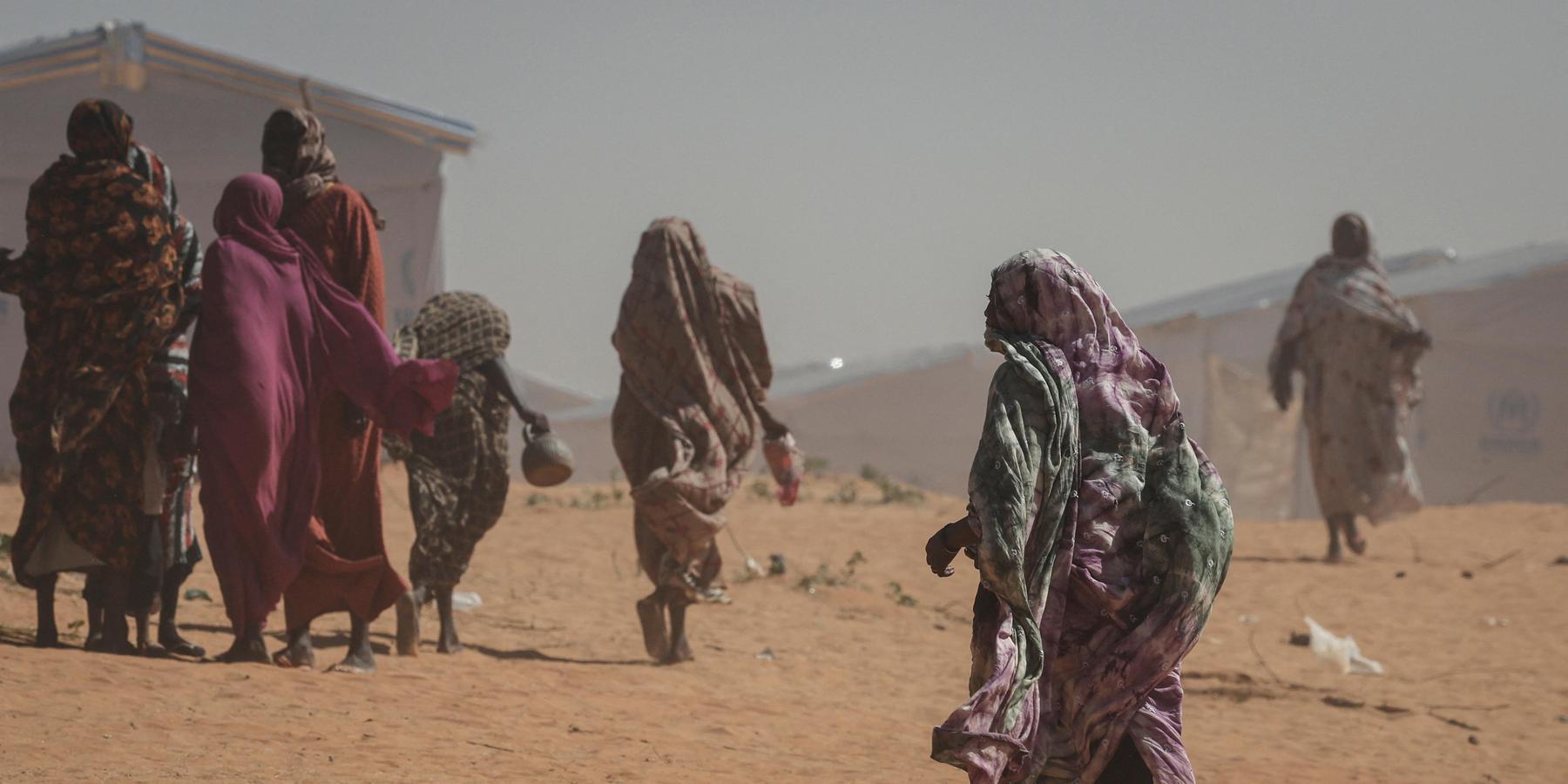 Sudanese refugee women at Tulum refugee camp in Chad during Sudan civil war