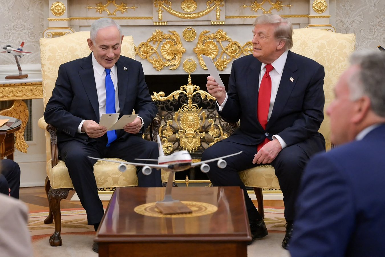 President Trump meets Netanyahu at the Oval Office as Iran's IRGC launched missiles at US military base in Jordan