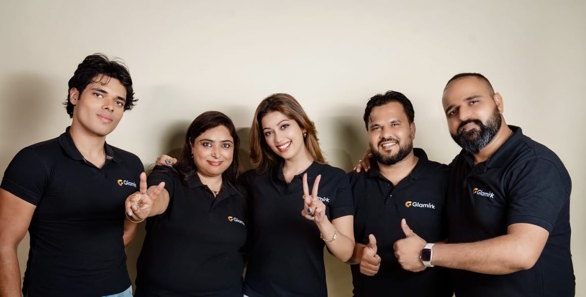 Digangana Suryavanshi Co-Founded Glamirk Sells Over 96,000 Products Within a Week of Launch