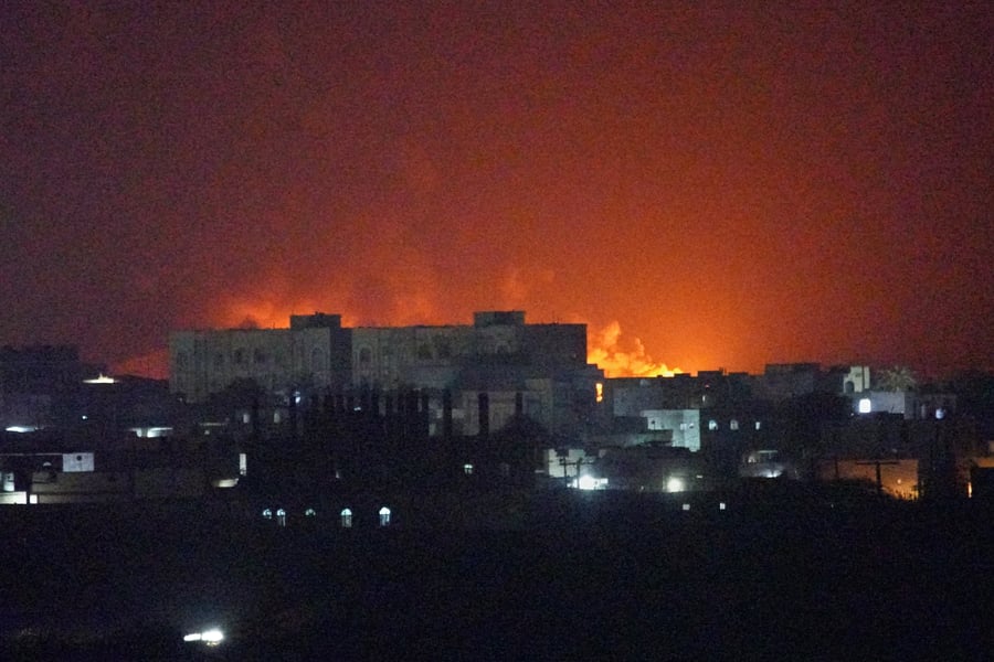 Flames and smoke rise from al-Makha port during Houthi missile strike Yemen civil war 2026