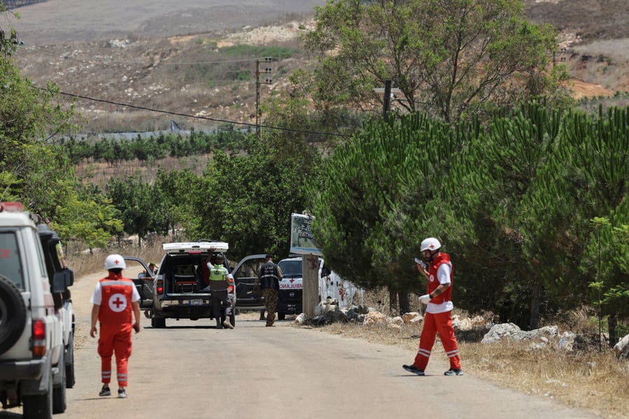 Israeli drone strikes ambulance teams evacuating a wounded person in southern Lebanon