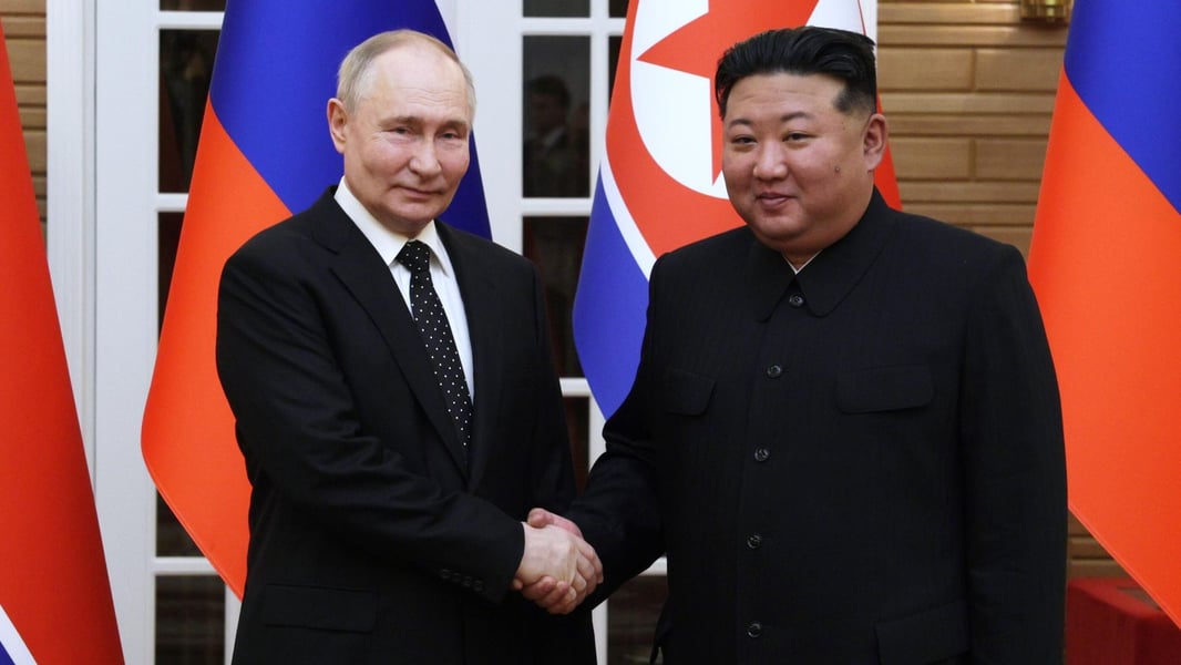 Vladimir Putin and Kim Jong Un at Kumsusan, Pyongyang, June 2024