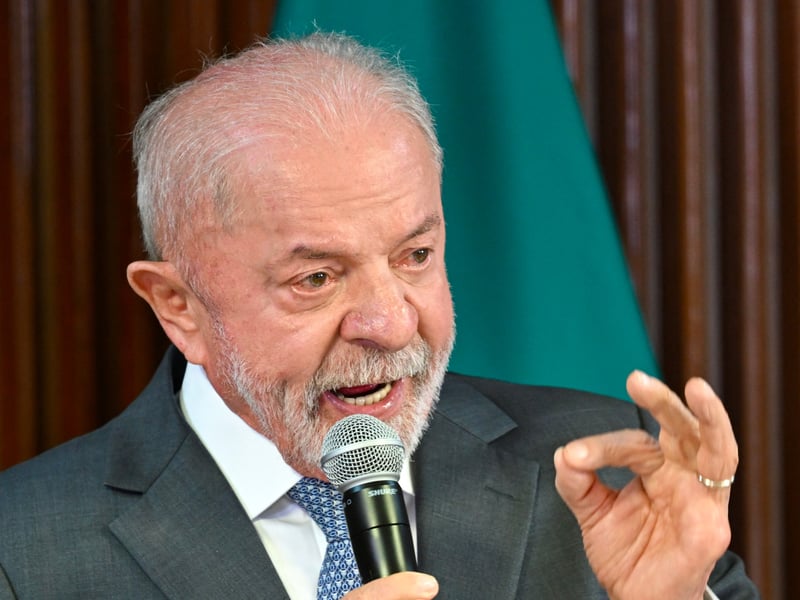 Brazilian President Luiz Inacio Lula da Silva speaking about United States tariffs on Brazilian goods