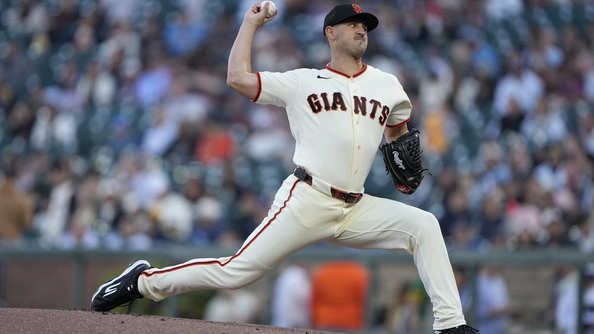 Tyler Mahle pitching, acquired by the Atlanta Braves from the San Francisco Giants at the 2026 trade deadline