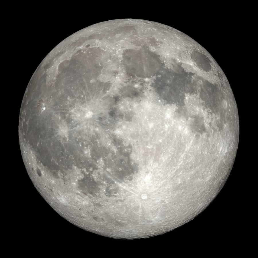 Full moon at 100 percent illumination representing the August 2026 Sturgeon Moon