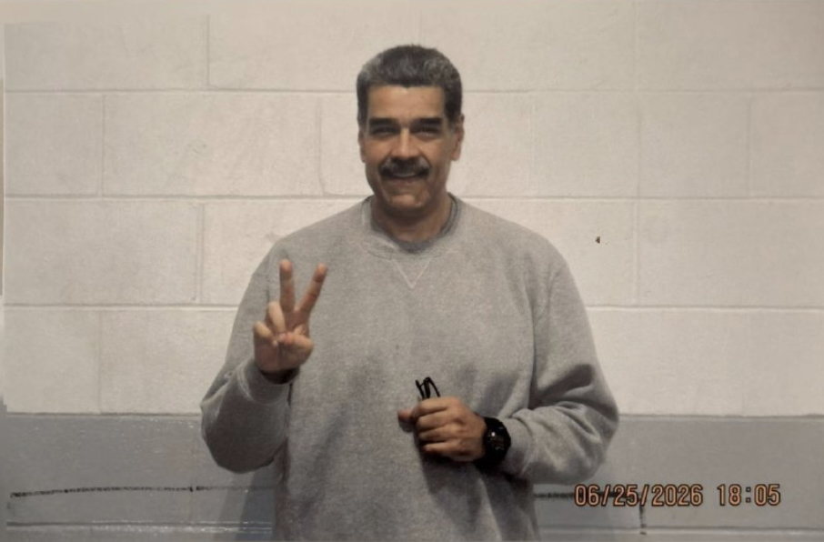 Nicolás Maduro in gray tracksuit at MDC Brooklyn federal detention center, June 2026