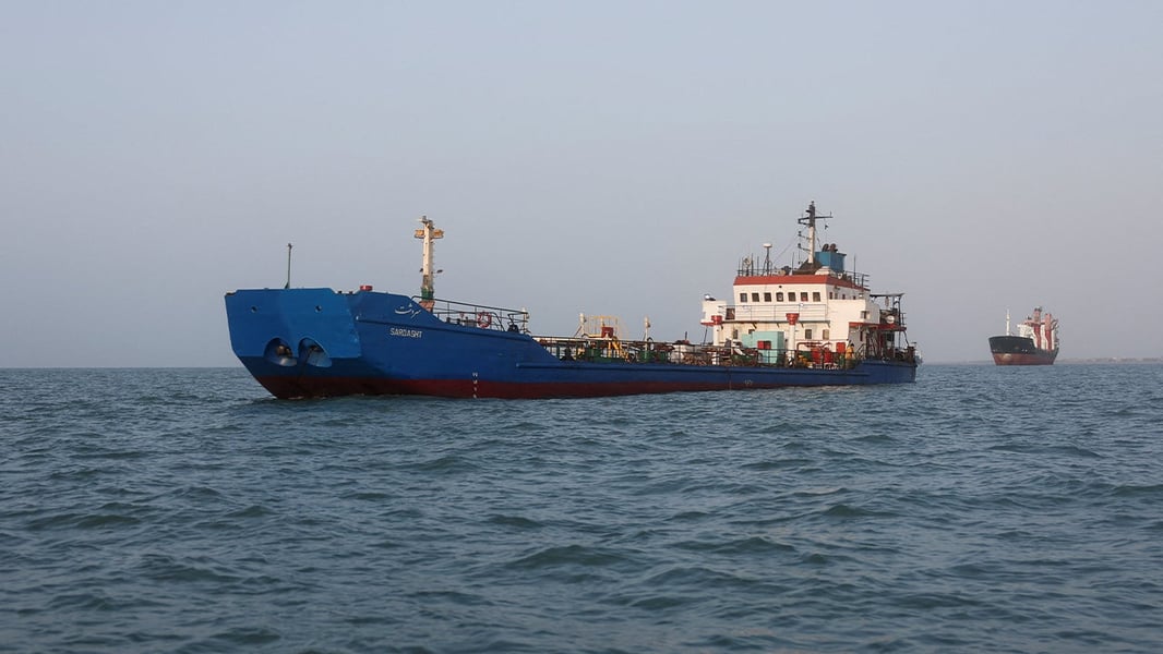 Crude oil tanker as the US moves to revive prize courts to seize Iranian oil tankers, August 2026